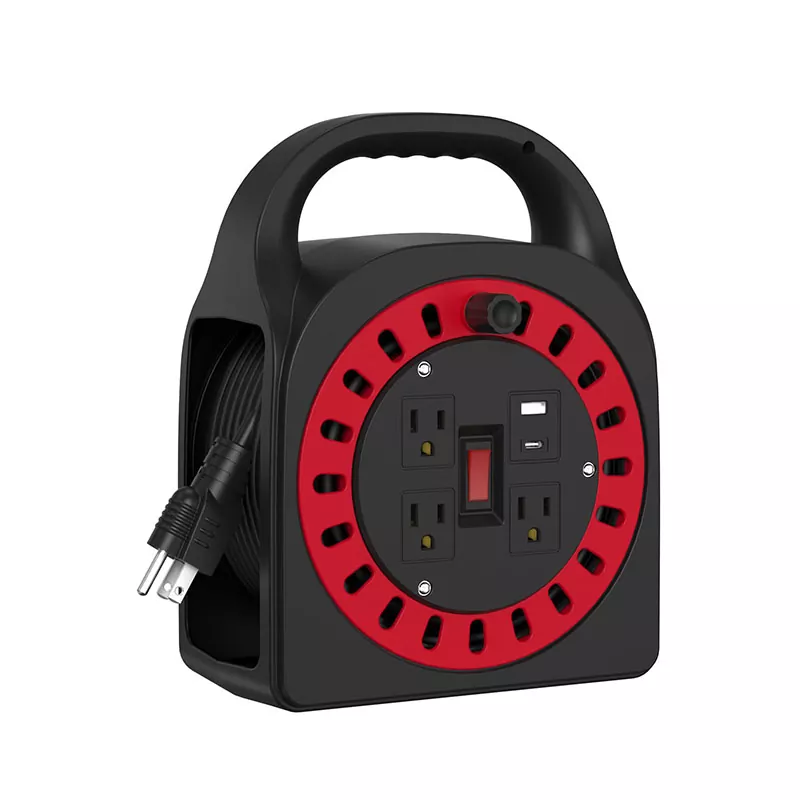 3 утичнице Усб пластични намотај за кабл 50 стопа 3 утичнице Усб пластични намотај за кабл 50 стопа