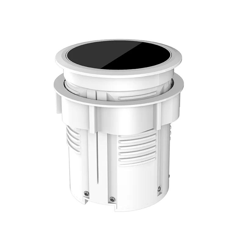 3 излаза Усб пластични улаз за сто 3 излаза Усб пластични улаз за сто