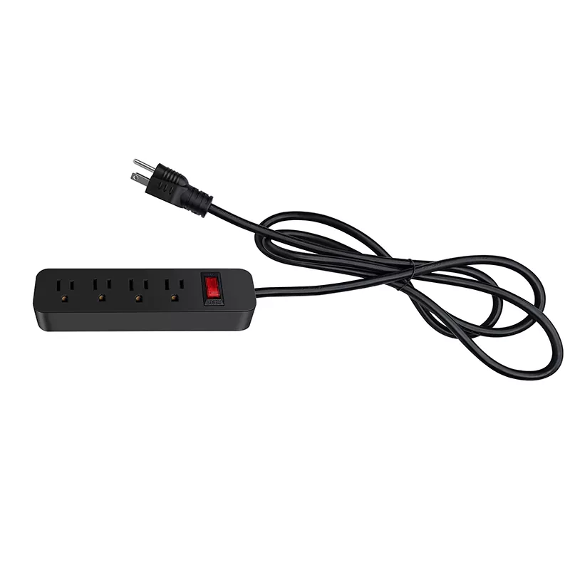 Струјни утикач са 4 утичнице Струјни утикач са 4 утичнице